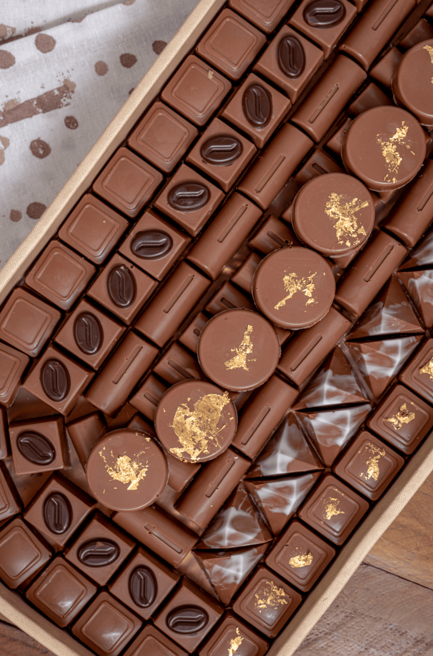 Grand Élan Chocolate Tray